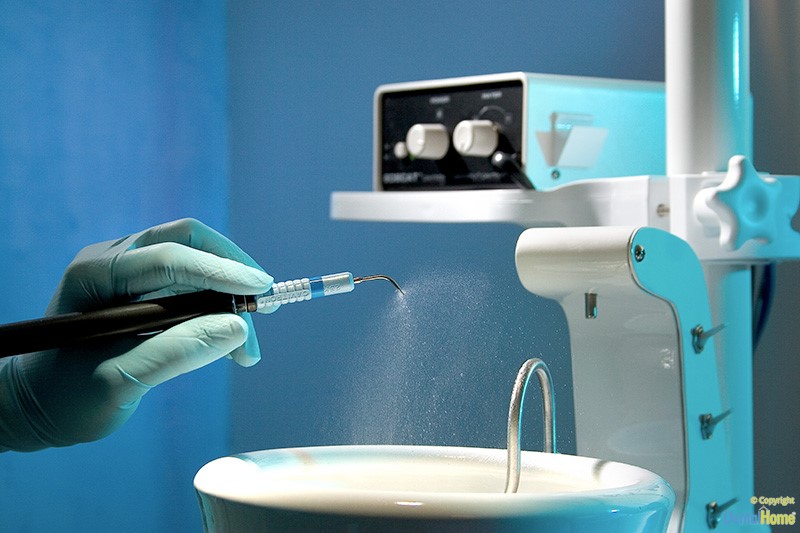 cavitron Ultrasound for Dental Cleaning