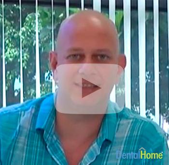 Testimonio Karl Luney en inglés y español de lentes de contacto dentales o veneers